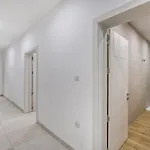 Spacious & Cozy 4-bedroom In Jell1-2 Апартаменты *