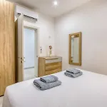 Spacious & Cozy 4-bedroom In Jell1-2 Σλιέμα